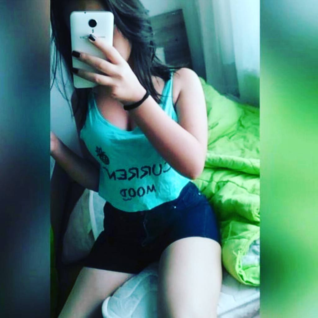 Bornova Escort Elif ile Özel Görüşme